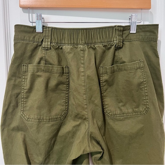 Old Navy High Waisted Chino Pants - Picture 7 of 12
